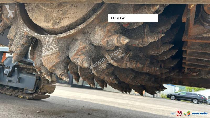 Cestné staviteľstvo Wirtgen W210Fi