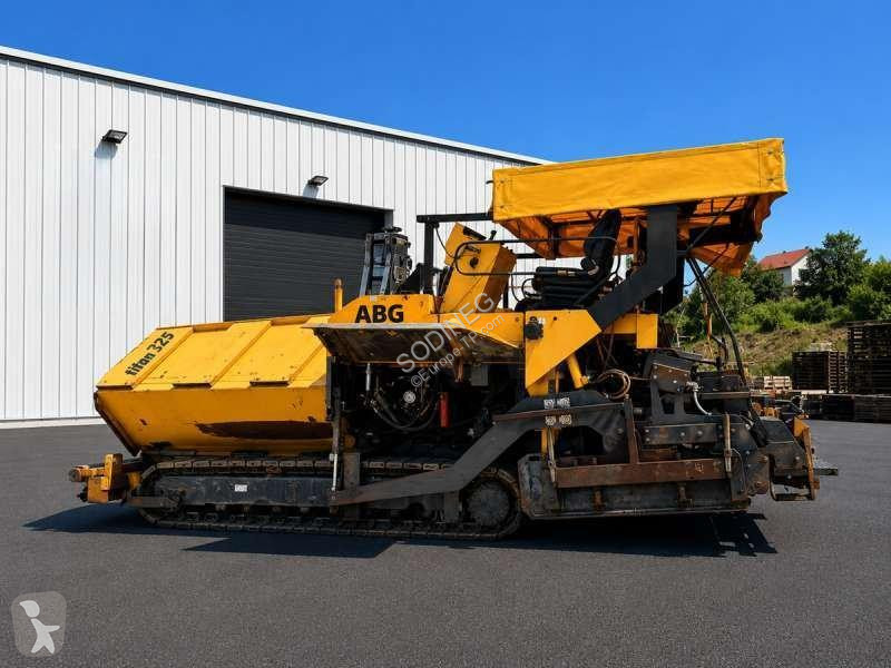 Дорожно-строительная техника ABG  TITAN 325