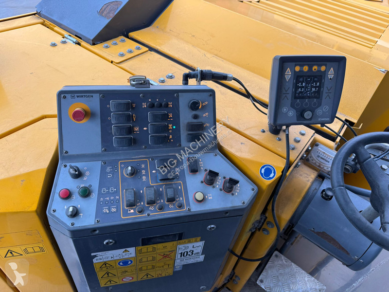 Wegenbouw Wirtgen W100CFI