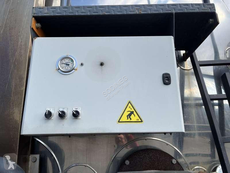 Wegenbouw Renault  PREMIUM 300 BOUILLE SECMAIR