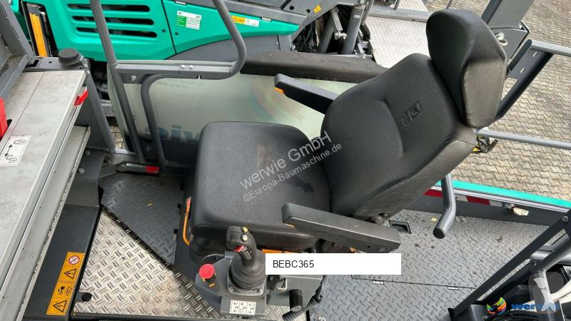 أشغال طرقية Vögele MT 3000-3i Offset