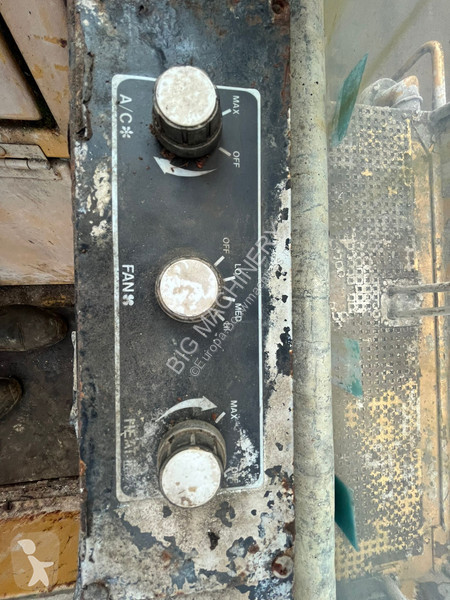 Wegenbouw Caterpillar RM350