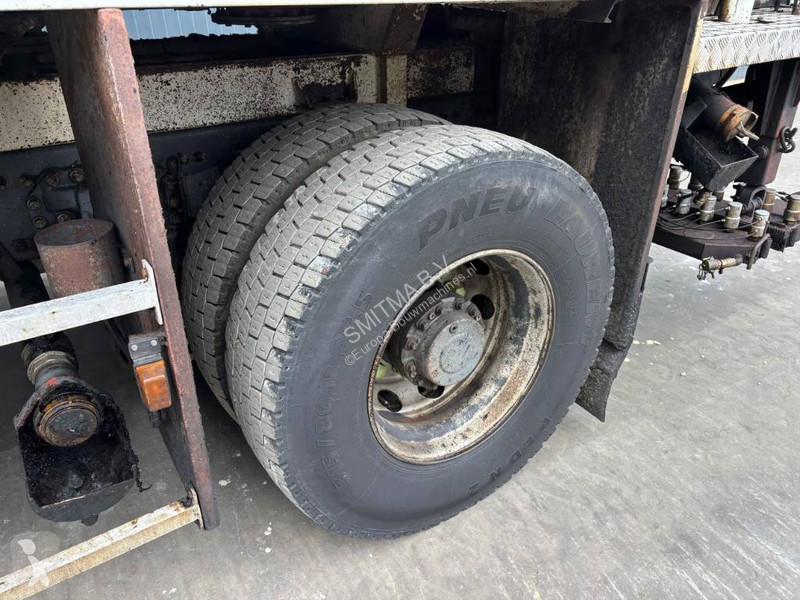 Wegenbouw Renault Rincheval 9.000 Liter...