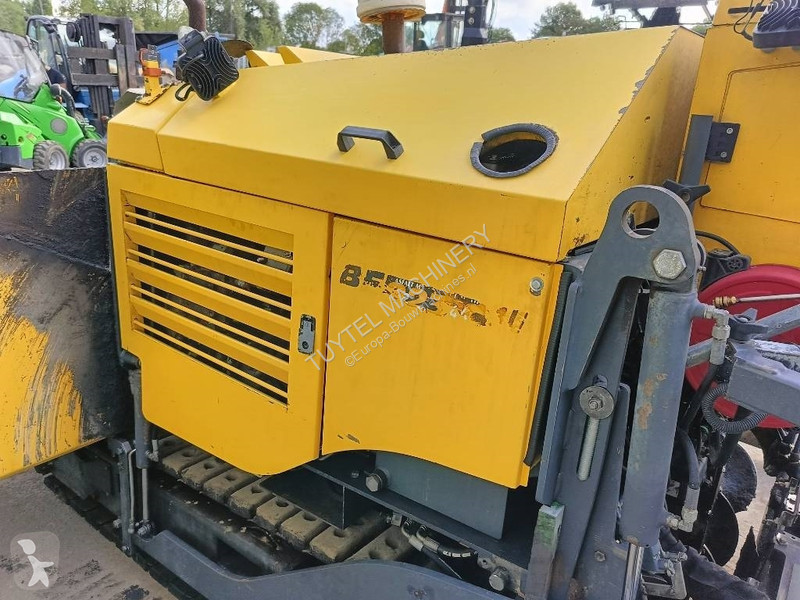 Wegenbouw Bomag asfalteermachine asphalt paver...