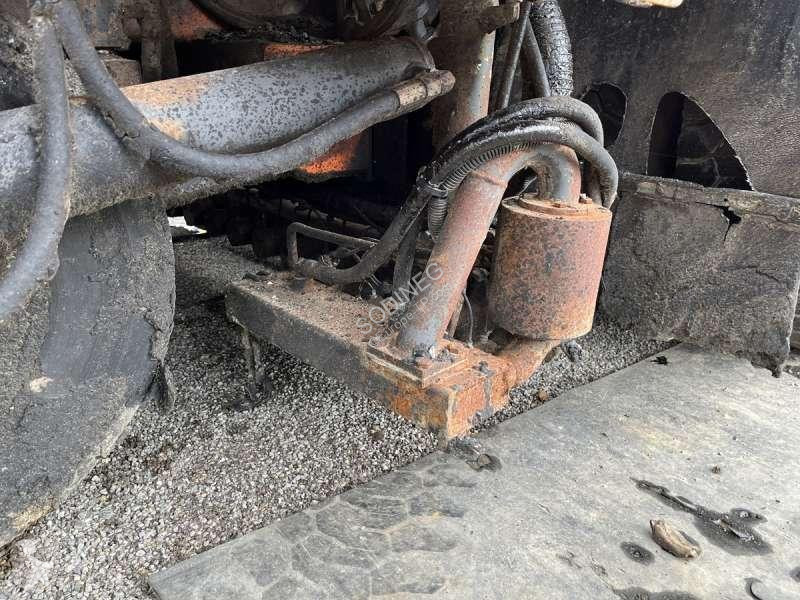 Lavori stradali Renault PREMIUM 370-26