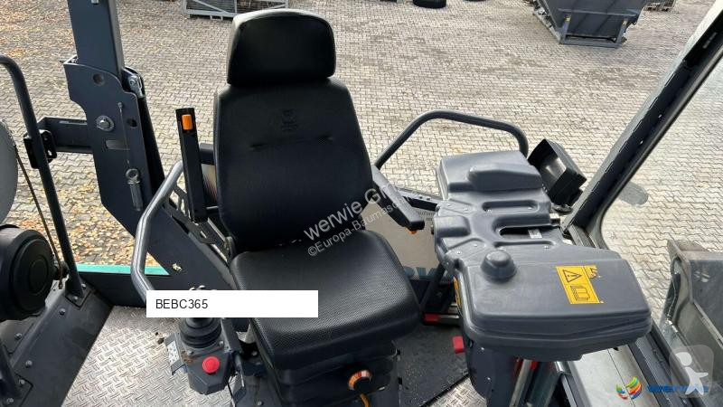 أشغال طرقية Vögele MT 3000-3i Offset