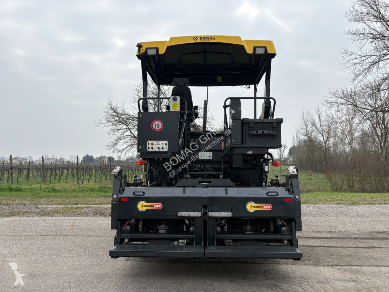 Obras de carretera Bomag  BF 600 P-3 S500 Stage...