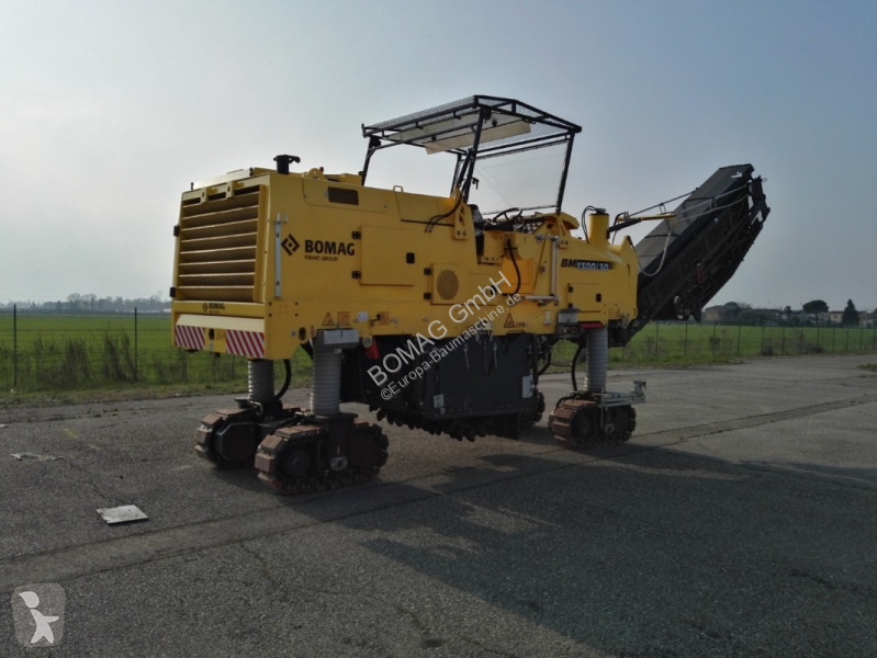 Cestné staviteľstvo Bomag  BM 1300/30  Stage...