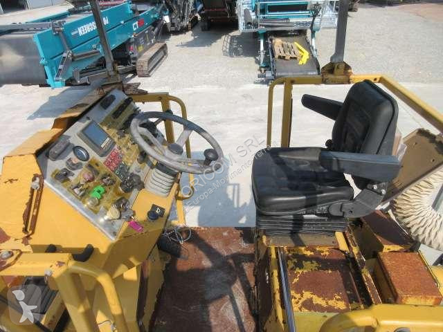 Útmunkagépek Caterpillar AP-600