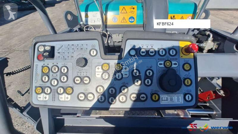 Travaux routiers Vögele SUPER 800i / AB200TV