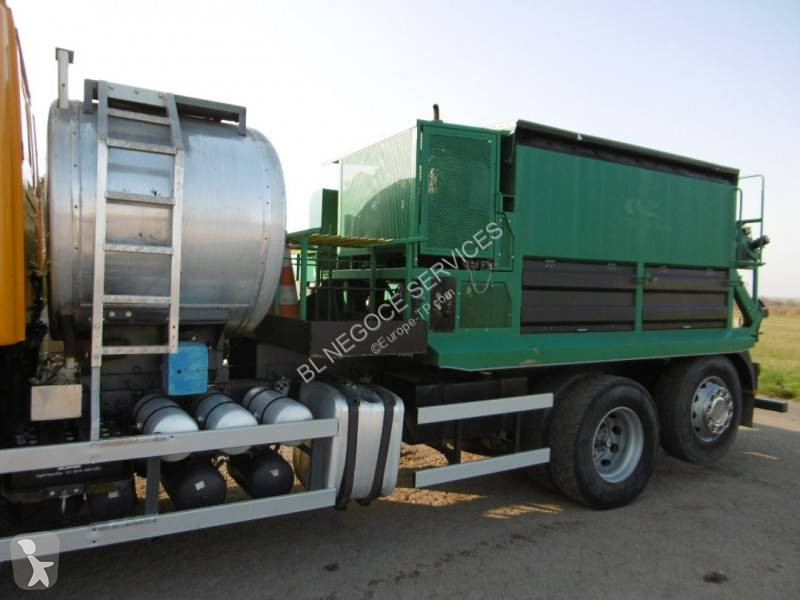 Wegenbouw Scania R124 LB
