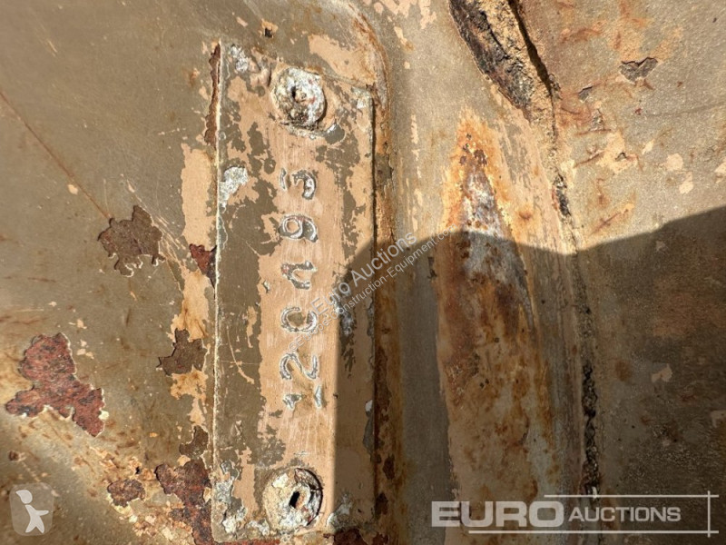 Echipamente pentru lucrari rutiere  AZ-480
