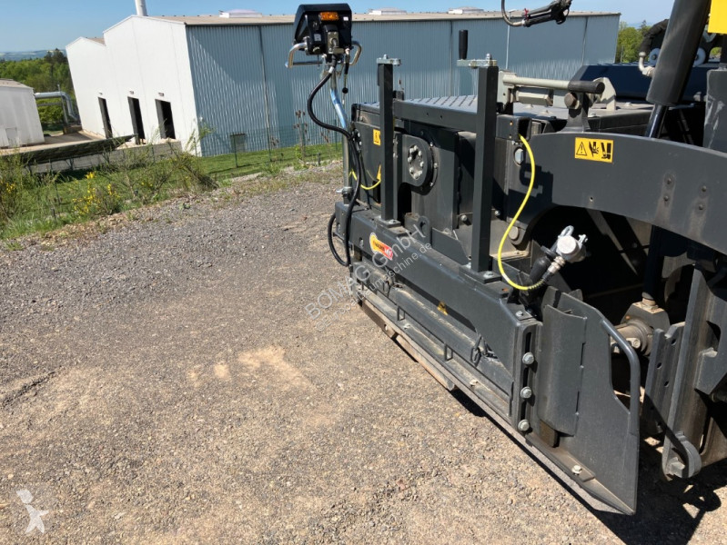 Obras de carretera Bomag  BF 800 C S600  Stage...