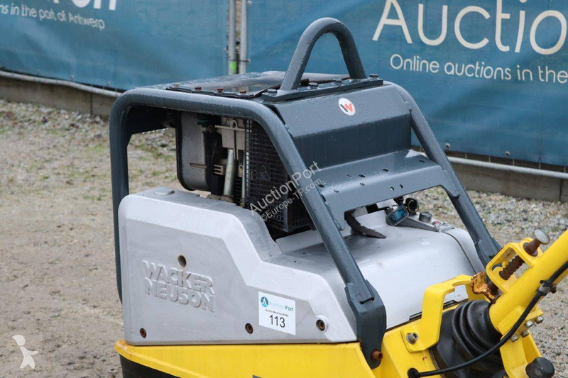 Echipamente pentru lucrari rutiere  DPU 6555
