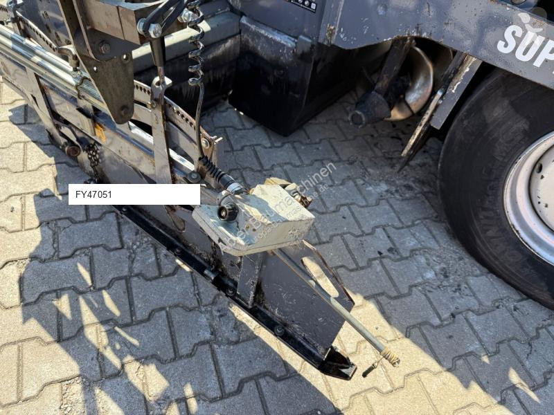 أشغال طرقية Vögele Super 1203