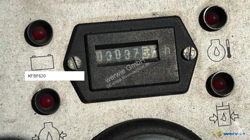 Cestné staviteľstvo Vögele SUPER 800 / AB200TV
