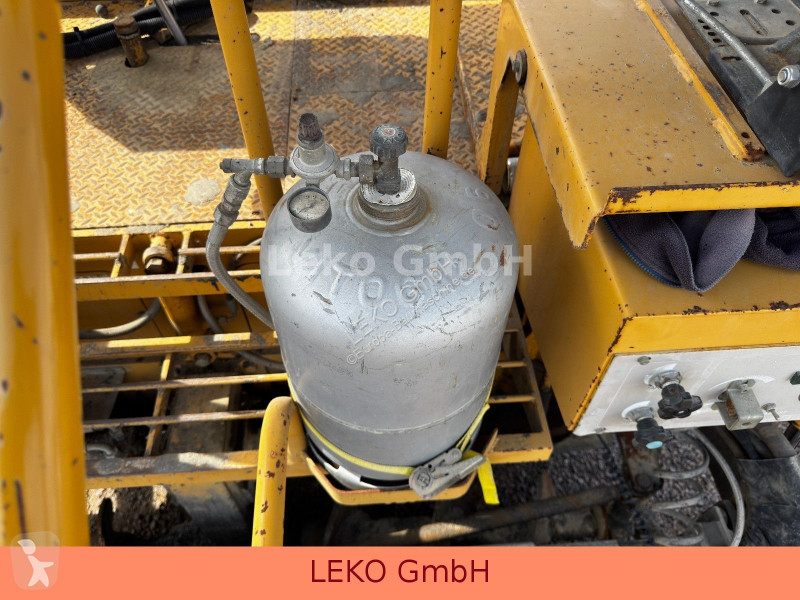 Vejarbejde Caterpillar BITELLI BB651C