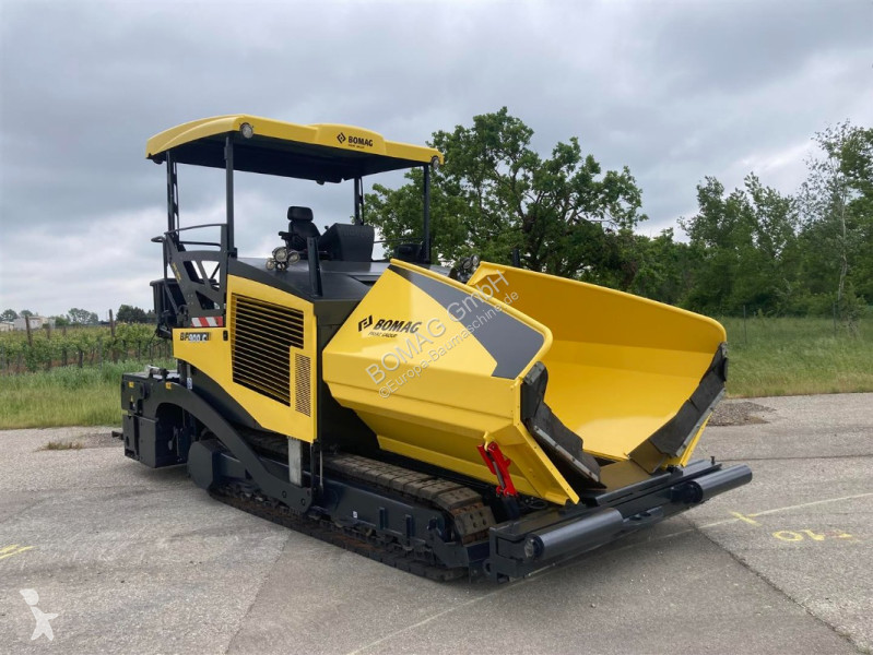 Obras públicas rodoviárias Bomag  BF 900 C S500...