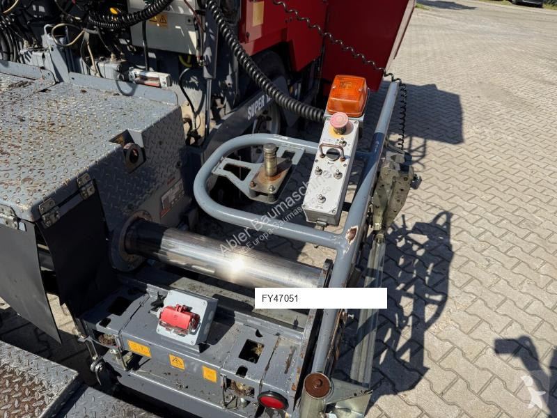 أشغال طرقية Vögele Super 1203