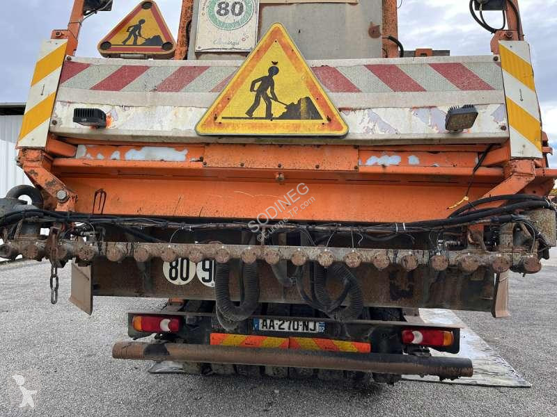 Lavori stradali Renault PREMIUM 370-26