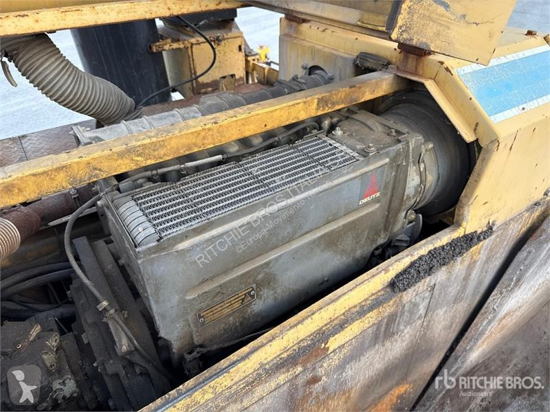 Vägarbeten Bitelli BB130 Asphalt Paver