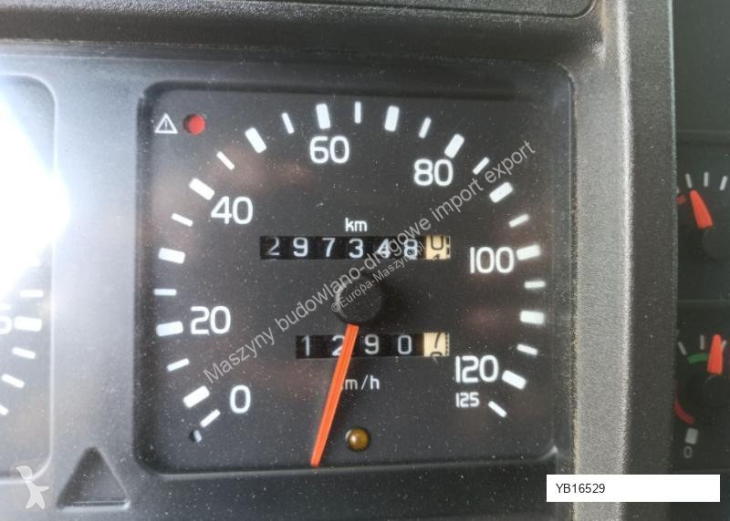 أشغال طرقية Volvo FH 12 SAVALCO HH 101 T