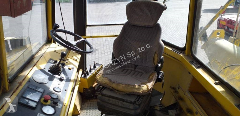 Wegenbouw  Stabilizator gruntu BOMAG MPH 122-2