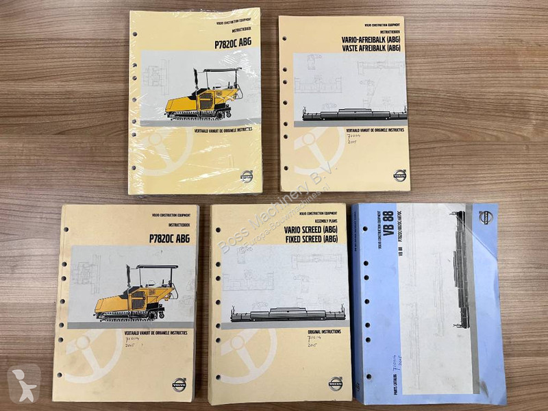 Wegenbouw Volvo 6 Meter Paving Width / Topcon GPS