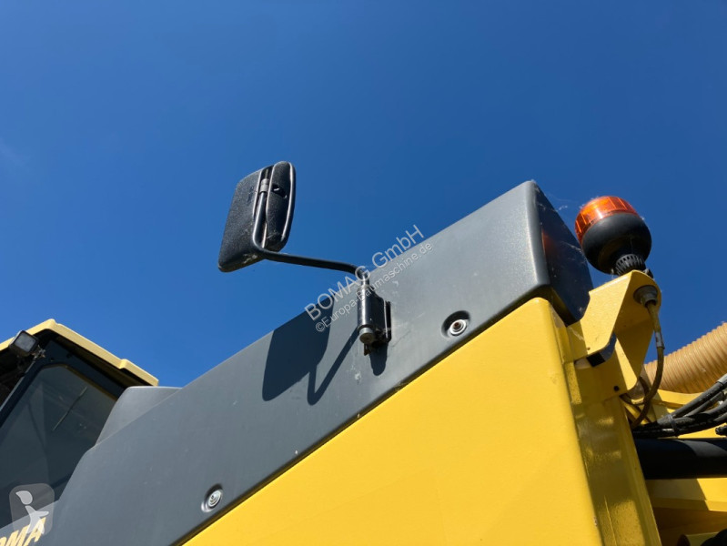 Lavori stradali Bomag  BM 2200/75  Stage...