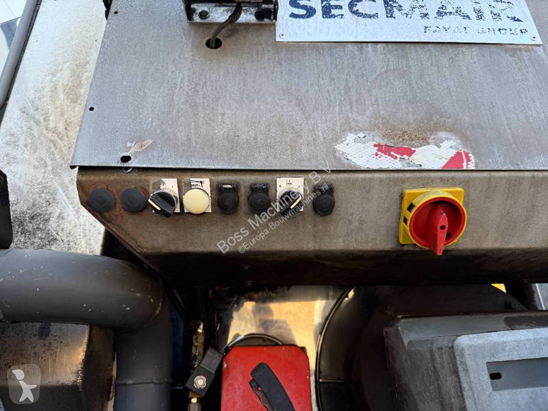 Vejarbejde Iveco 450 EEV - Secmair Serviroute...