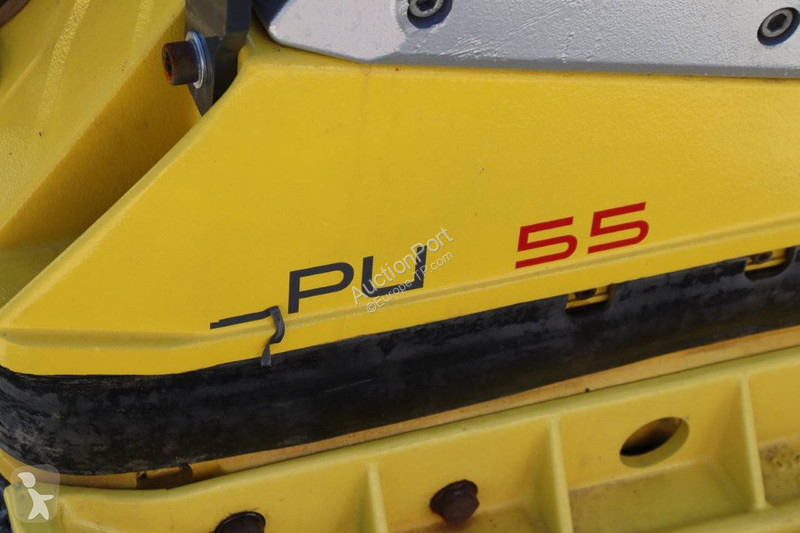 Echipamente pentru lucrari rutiere  DPU6555