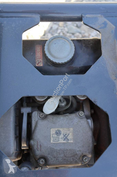 Echipamente pentru lucrari rutiere  DPU4545