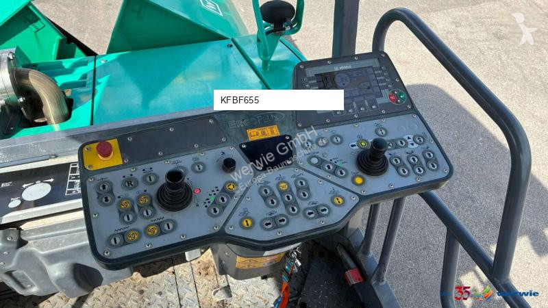 Cestné staviteľstvo Vögele Vögele SUPER 1300-3i...