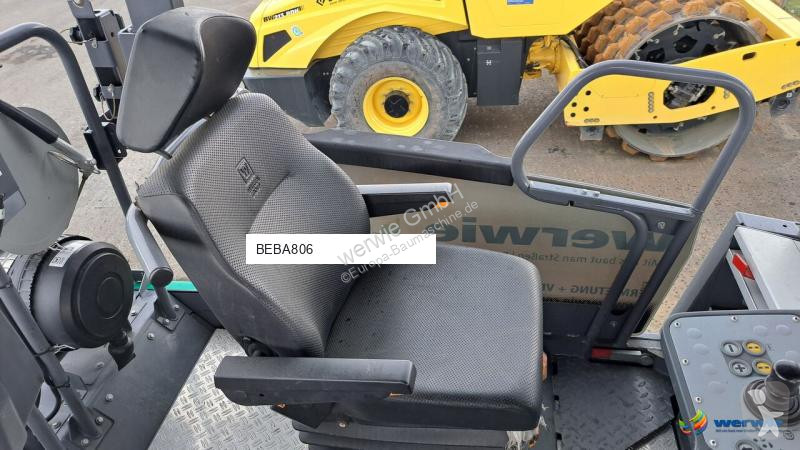 أشغال طرقية Vögele MT 3000-3i