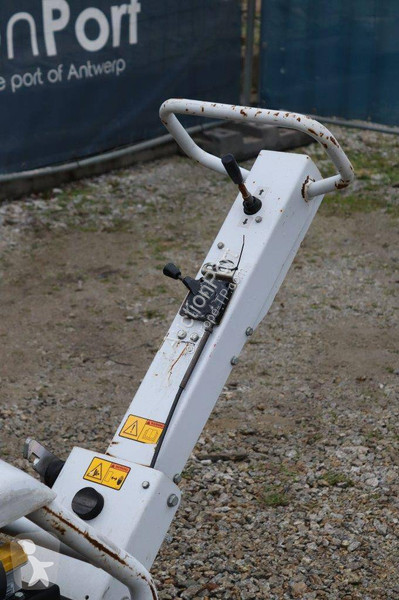 Echipamente pentru lucrari rutiere  MV245