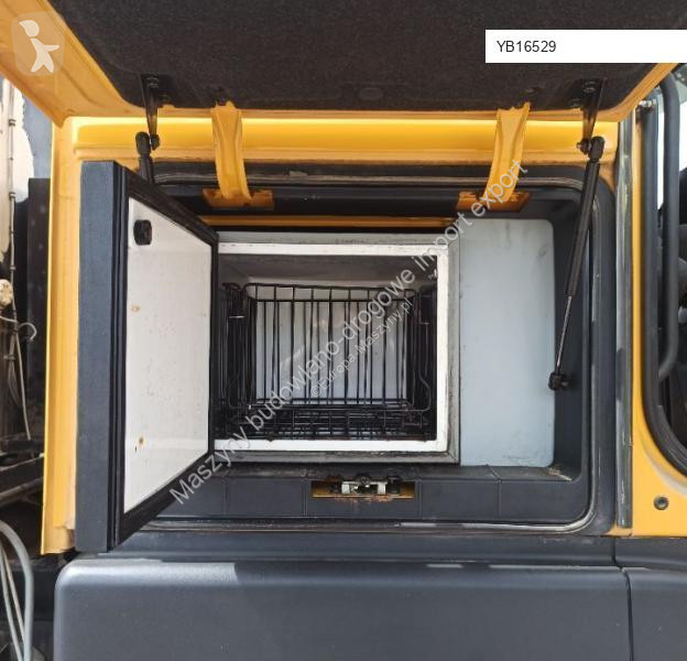أشغال طرقية Volvo FH 12 SAVALCO HH 101 T