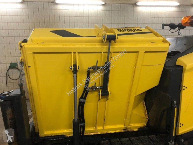 Echipamente pentru lucrari rutiere Bomag BF 200...