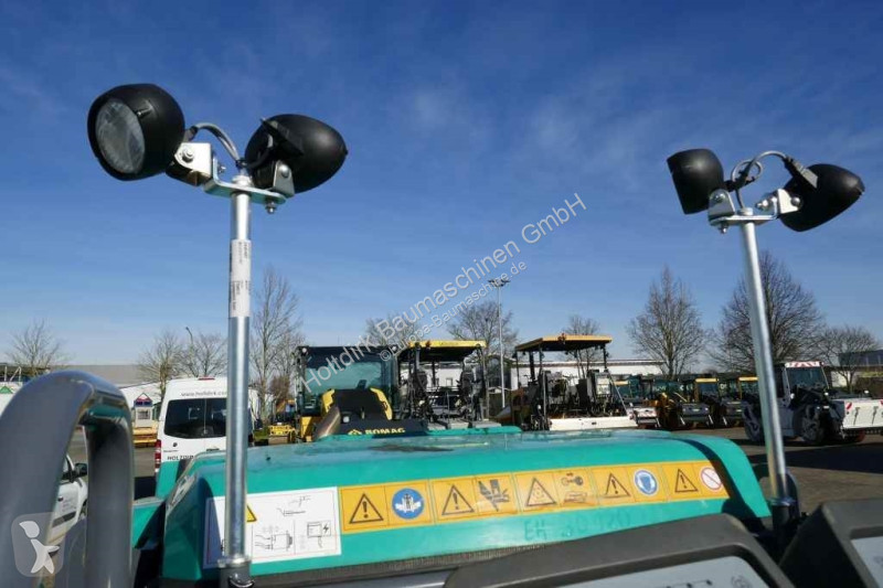 Wegenbouw Vögele Super 800-3i