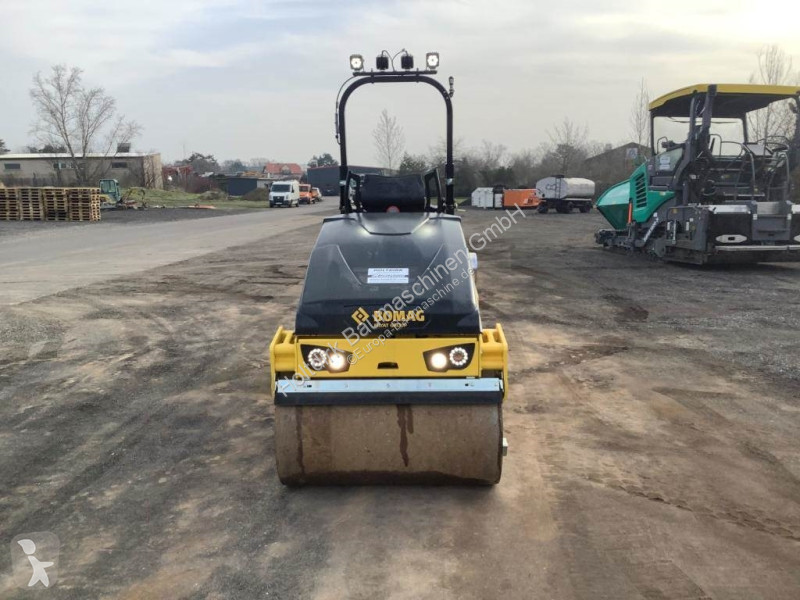 Obras públicas rodoviárias Bomag AD-5