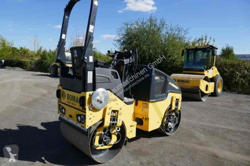 Vejarbejde Bomag AD-5
