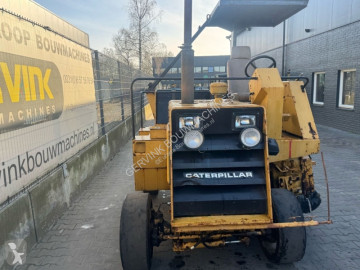 Répandeuse Caterpillar