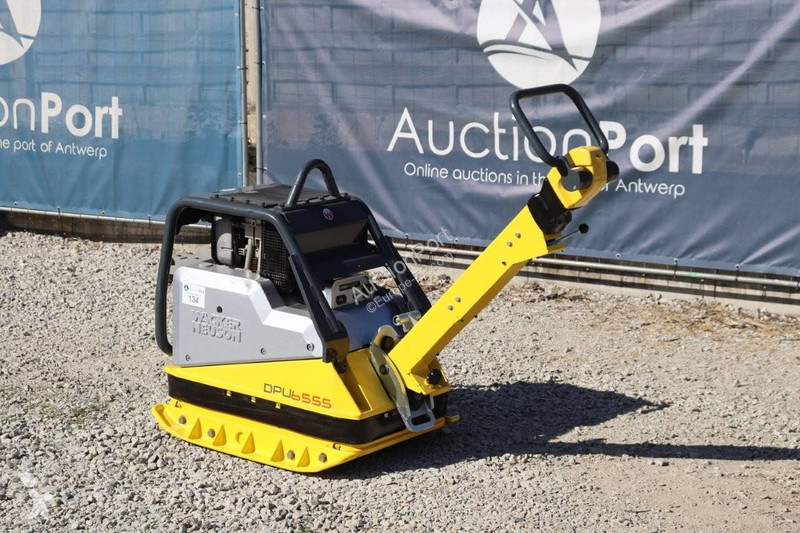 Echipamente pentru lucrari rutiere  DPU6555
