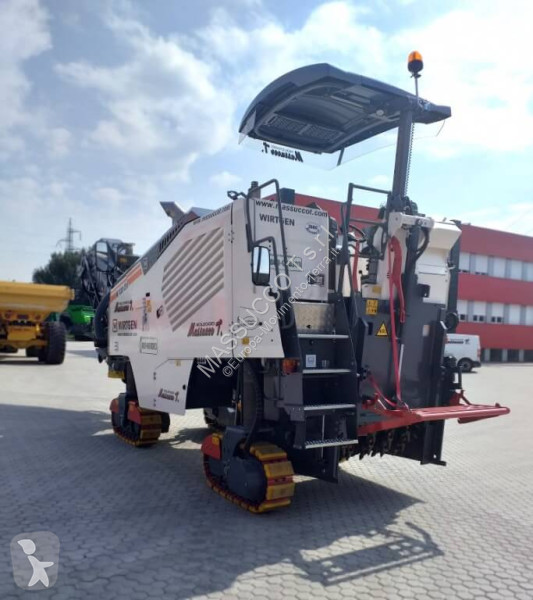 أشغال طرقية Wirtgen W120CFi