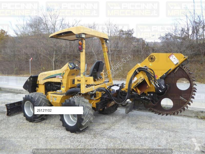 أشغال طرقية Vermeer RTX550