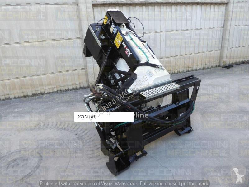 أشغال طرقية Simex RW500