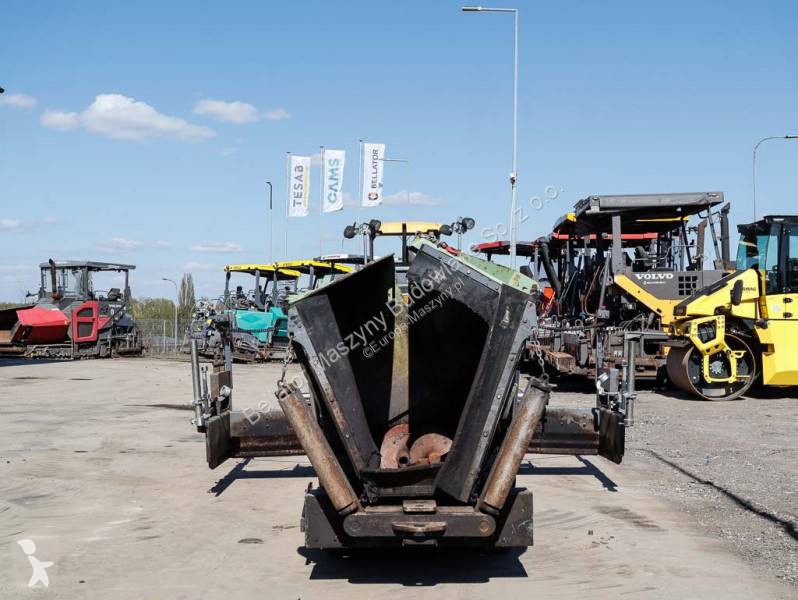 Дорожно-строительная техника Vögele SUPER 800-3i