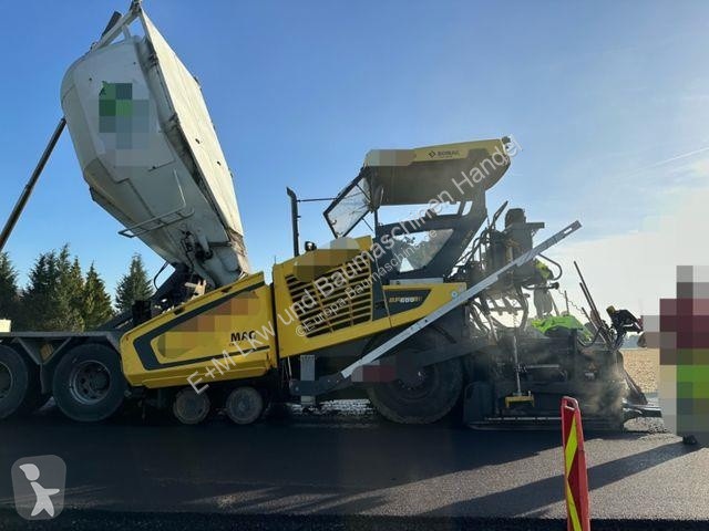 أشغال طرقية Bomag BF 600 P-2 PAVER FINISHER...