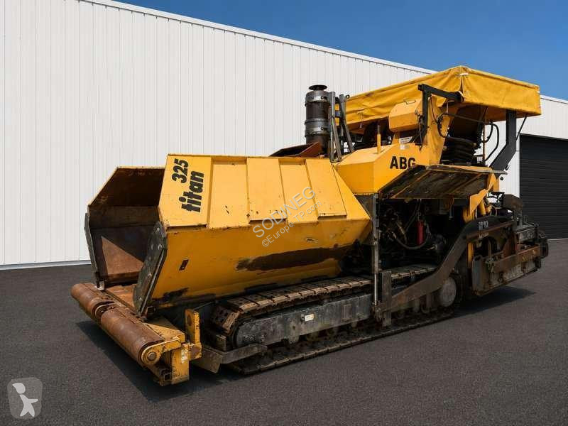Дорожно-строительная техника ABG  TITAN 325