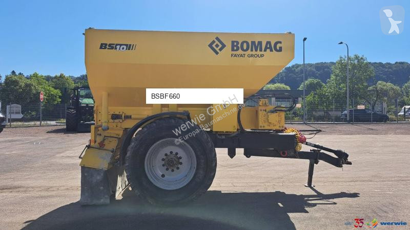 أشغال طرقية Bomag BS10