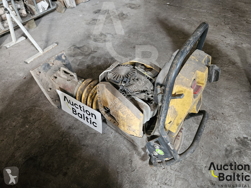 Дорожный каток Bomag BT 65